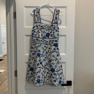 Maeve by Anthropologie spring dress blue and white with pockets size medium